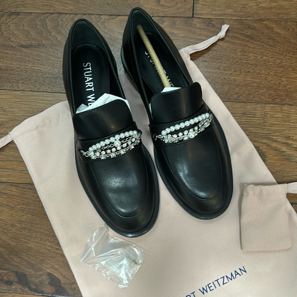 STUART WEITZMAN PEARLDROP LOAFERS NWT